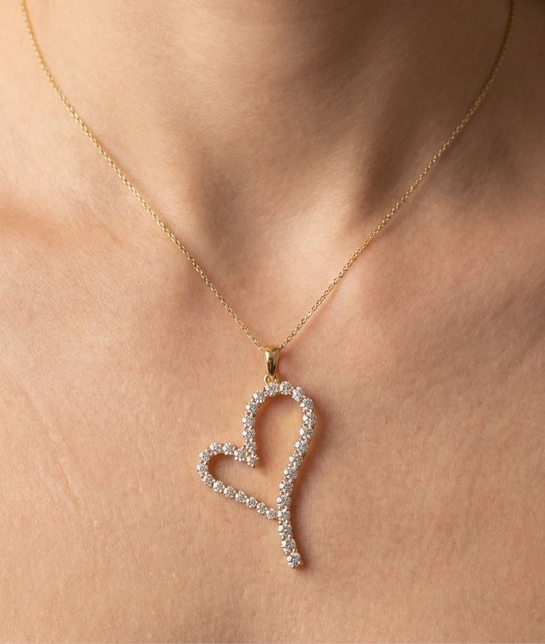 תליון לב זהב 14 קראט משובץ יהלומי מעבדה