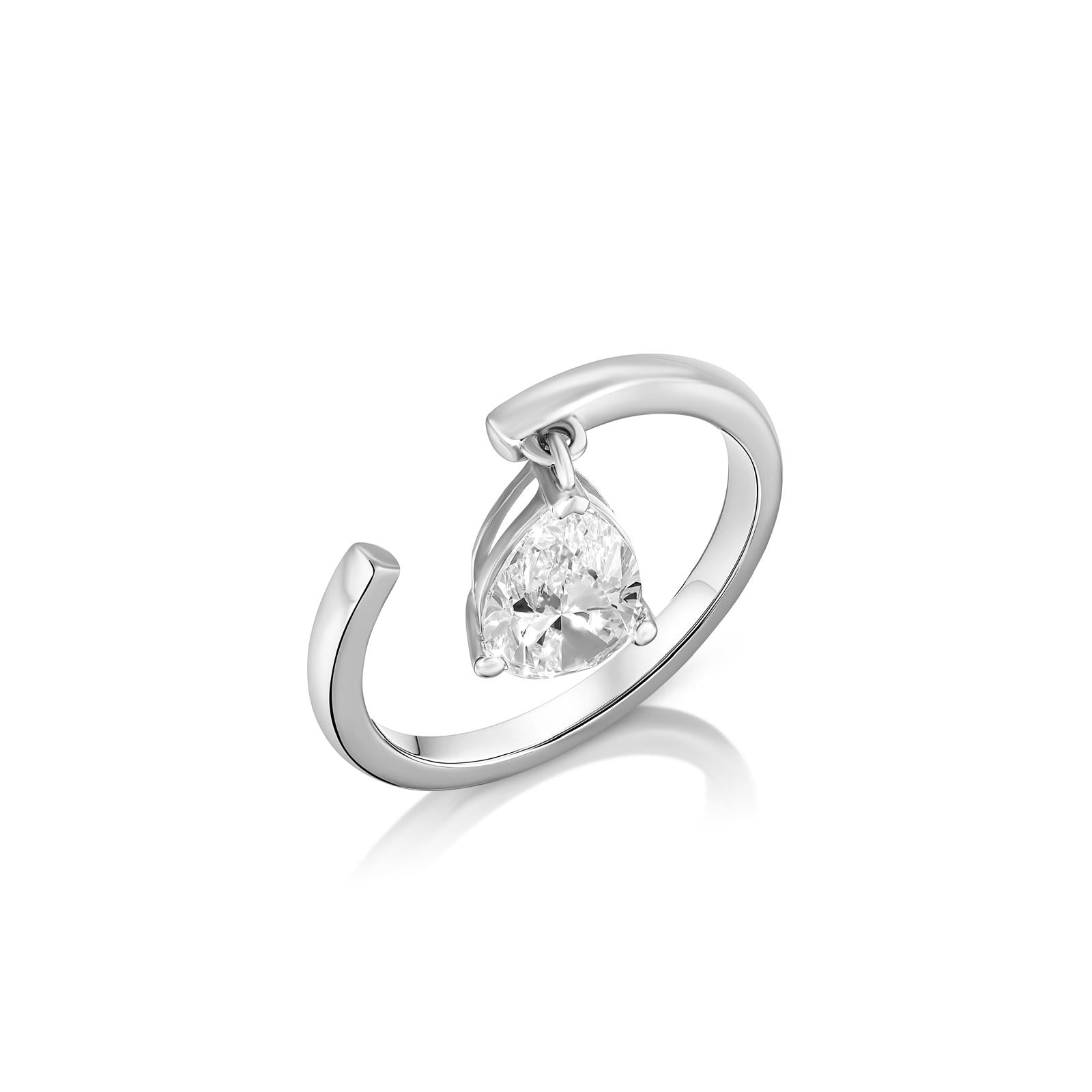 טבעת זהב 14 קראט משובץ יהלום מעבדה בצורת טיפה