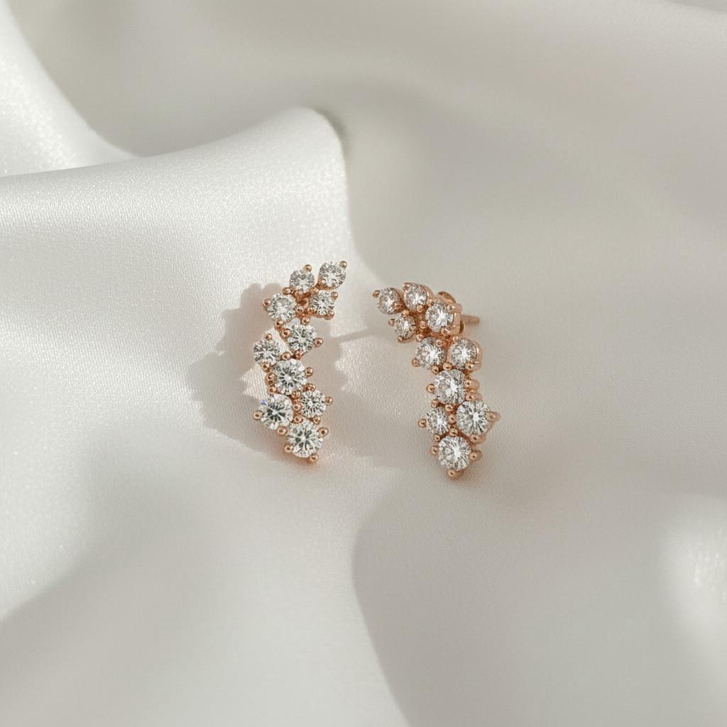 עגילי זהב 14 קראט משובץ יהלומי מעבדה